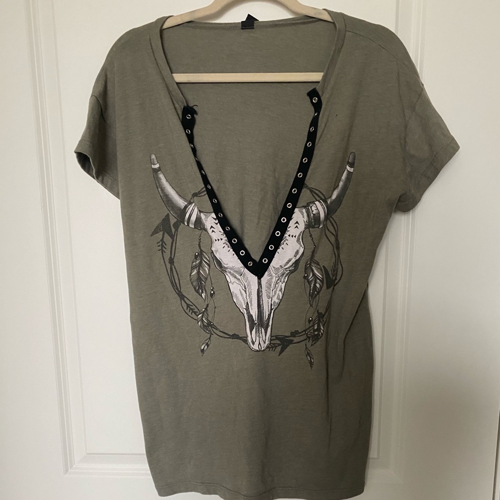 Longhorn Olive Shirt V-Cut